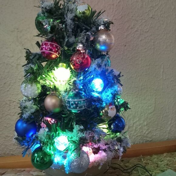 14" Predecorated Prelit Christmas Tree. One-of-a-kind colorful xmas Art - Picture 10 of 10